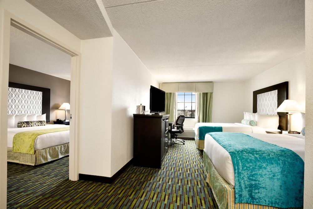 Hotel Wyndham Garden Wichita Downtown Exteriér fotografie